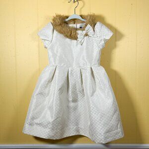 Girls Janie and Jack White Dress with Fur Collar Size 3